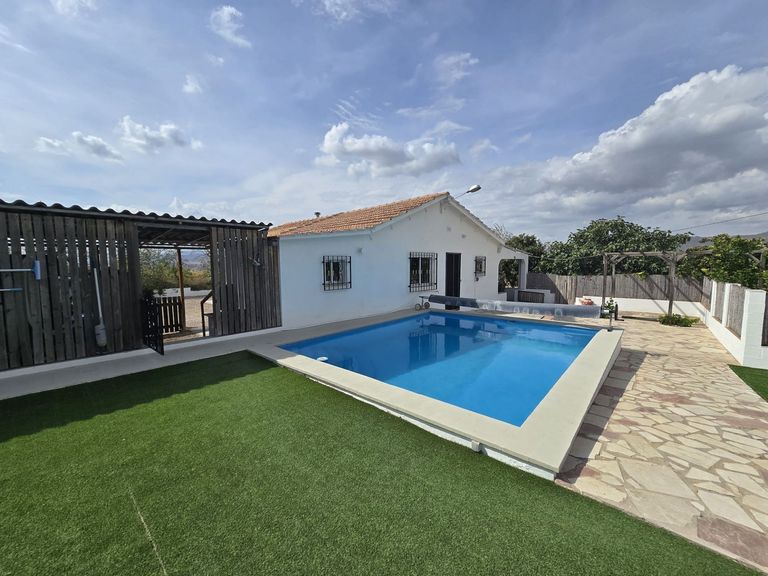 Property thumbnail 1