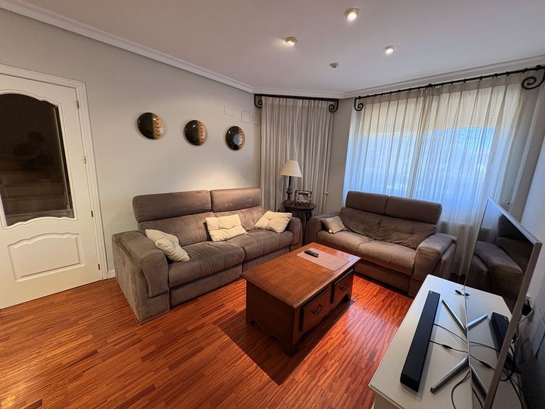 Property thumbnail 30