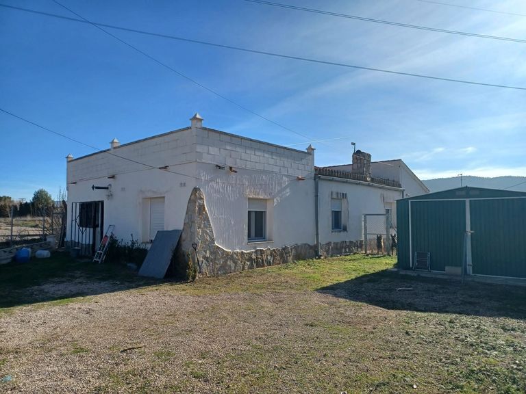Property thumbnail 4