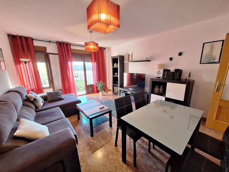 Property thumbnail 2