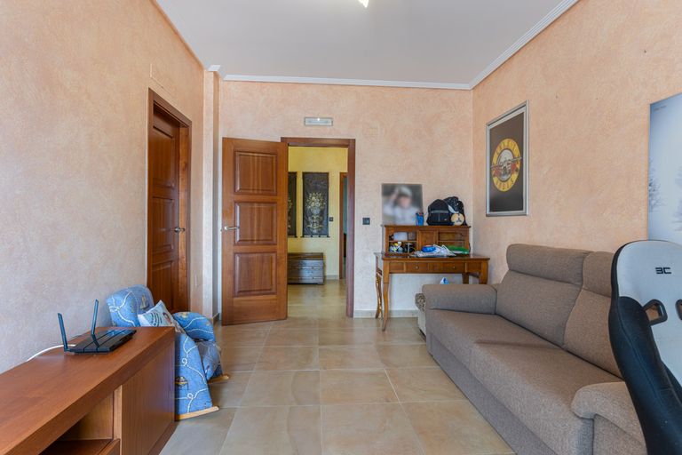 Property thumbnail 22