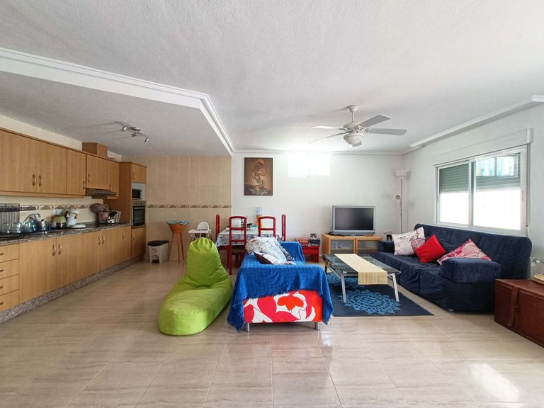 Property thumbnail 10