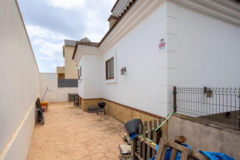 Property thumbnail 44