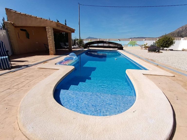 Property thumbnail 7