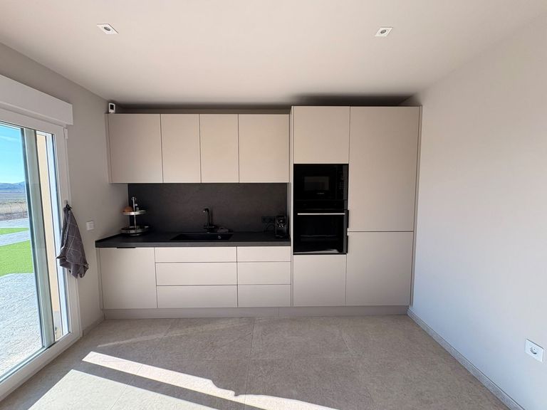 Property thumbnail 38