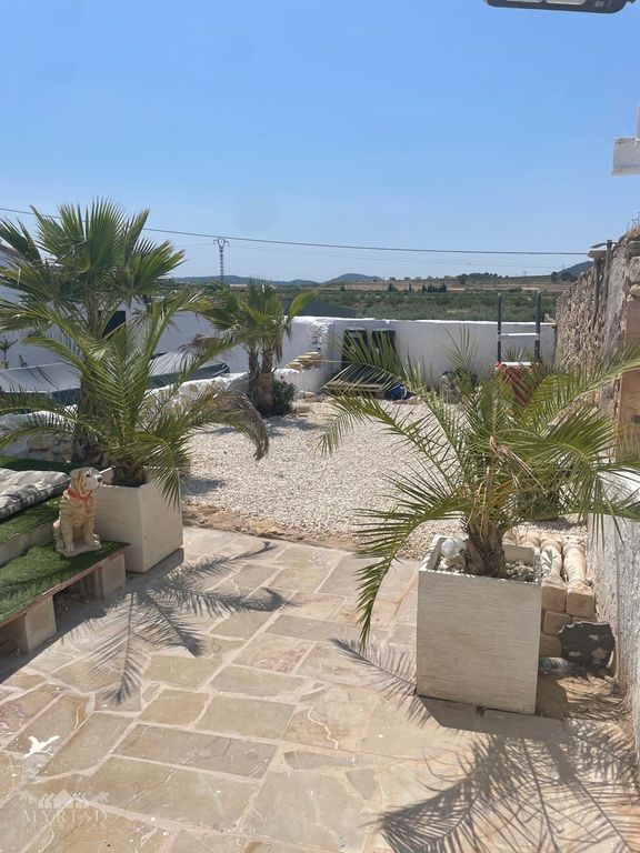 Property thumbnail 23