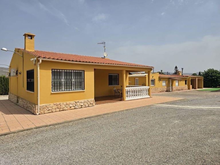 5 bedroom Detached Villa in Villena, Costa Blanca - Property IV13882