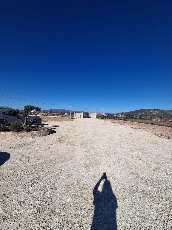 Property thumbnail 40