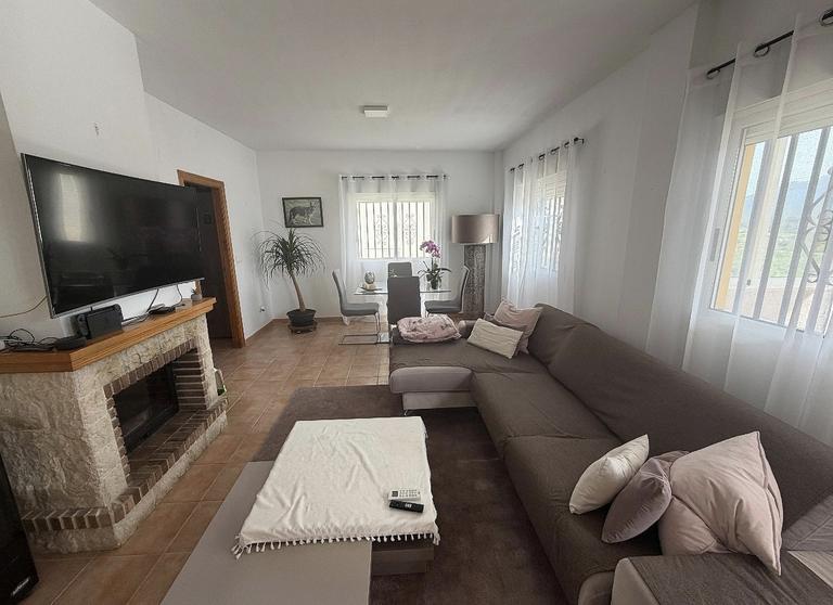 Property thumbnail 25