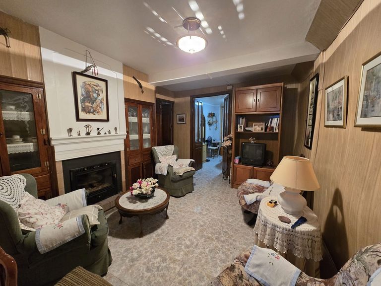 Property thumbnail 37
