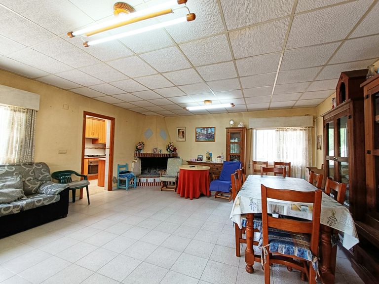 Property thumbnail 16