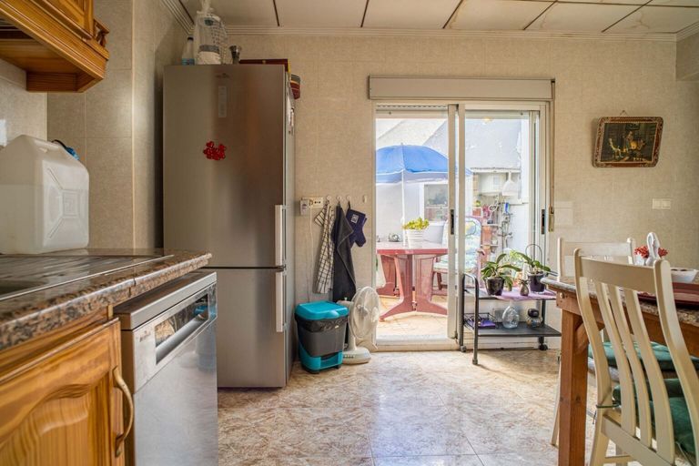 Property thumbnail 32
