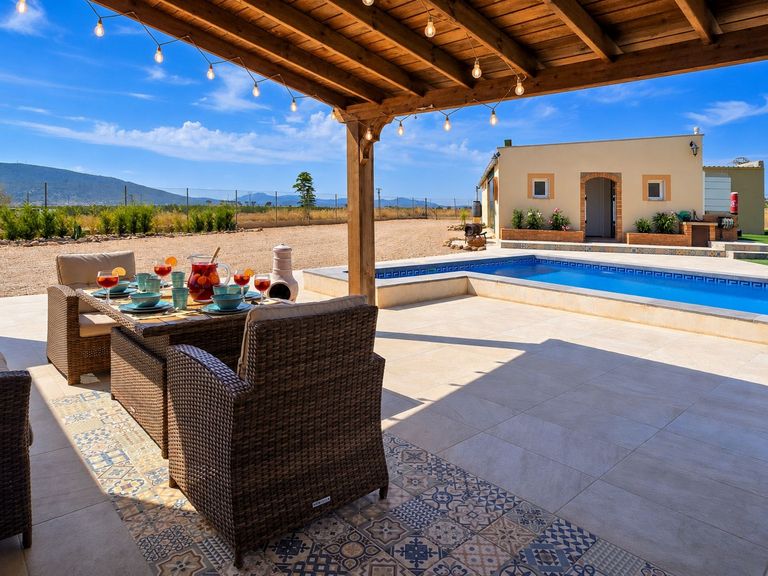 Property thumbnail 36