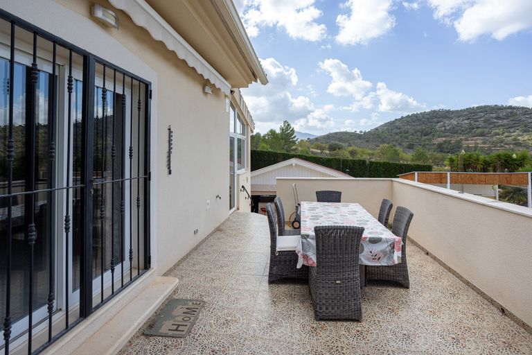 Property thumbnail 33
