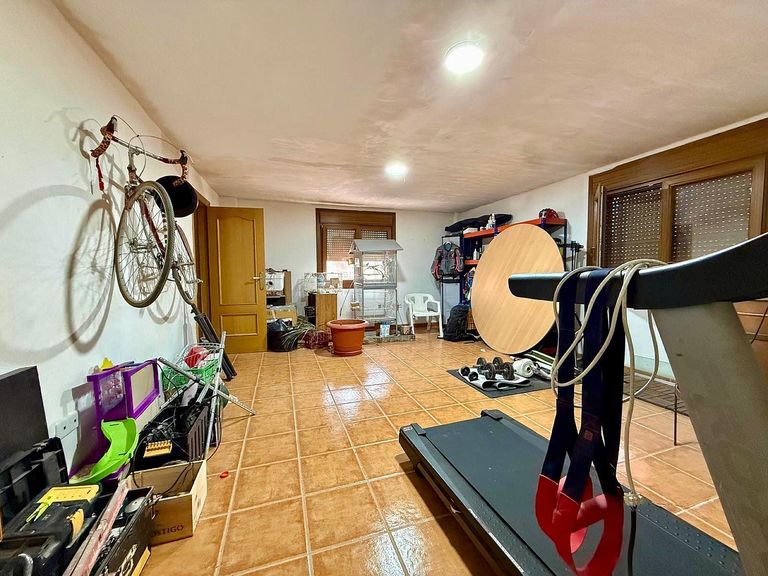 Property thumbnail 5