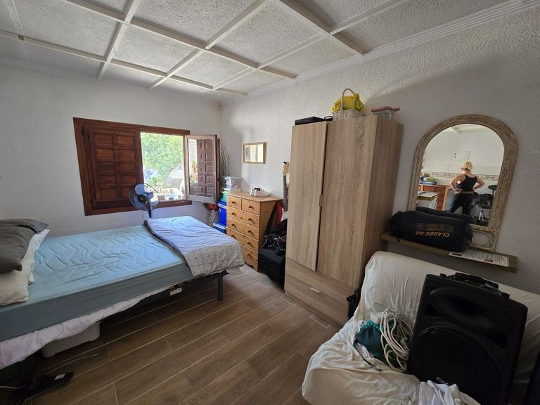 Property thumbnail 39