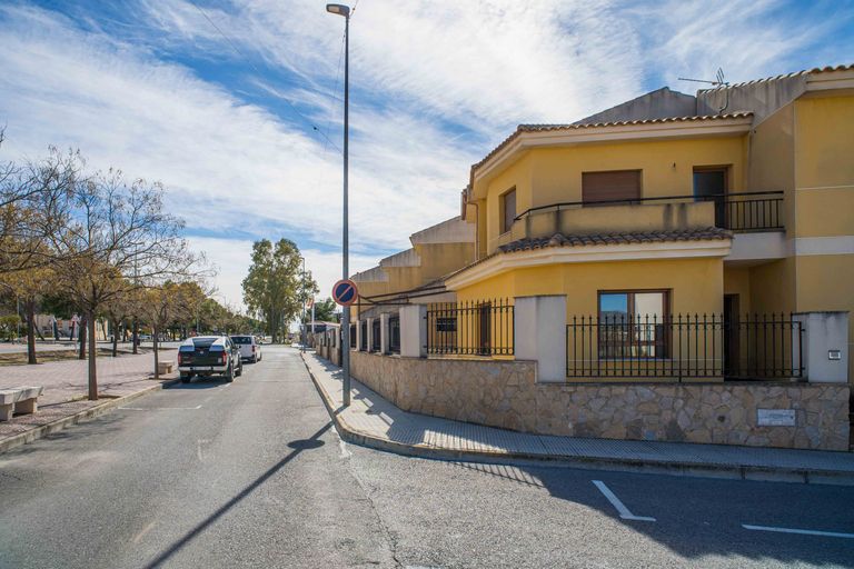 Property thumbnail 4