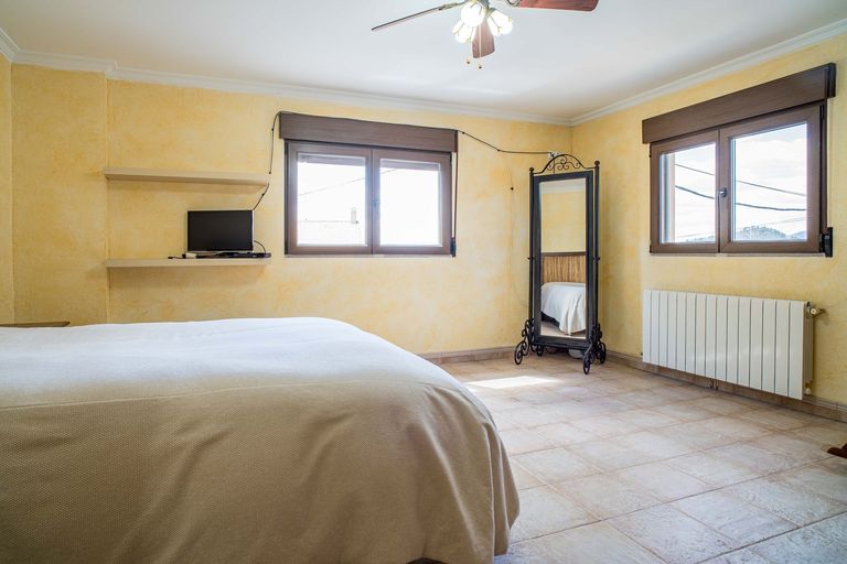 Property thumbnail 48