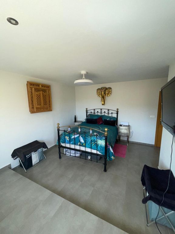 Property thumbnail 29