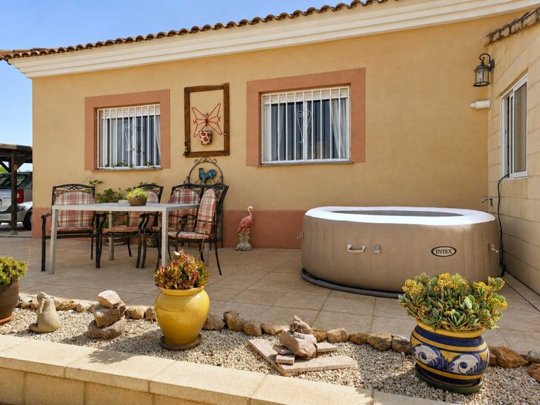 Property thumbnail 4