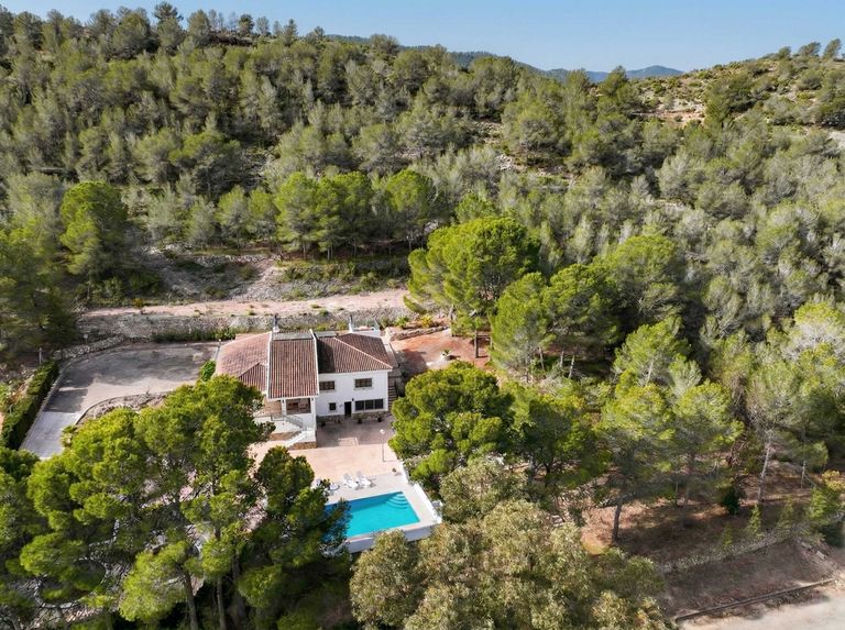 Property thumbnail 5