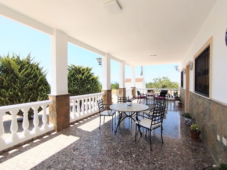 Property thumbnail 6