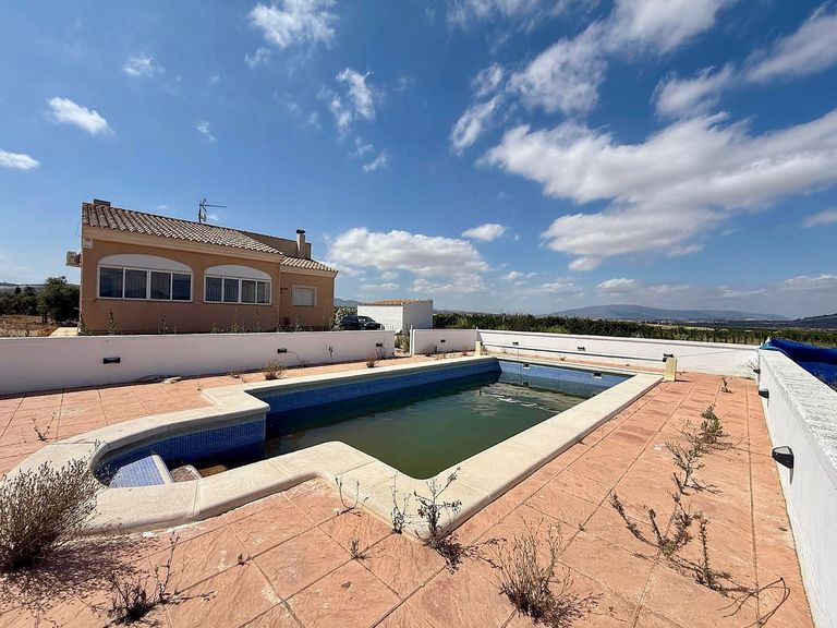 Property thumbnail 4