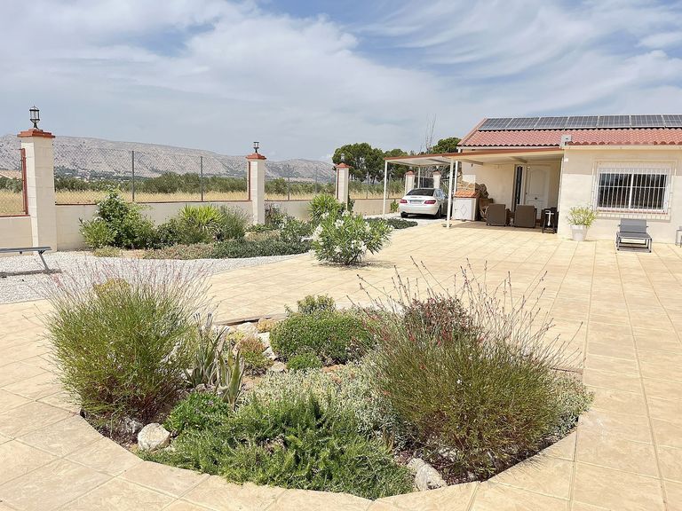 Property thumbnail 32