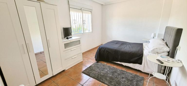 Property thumbnail 42