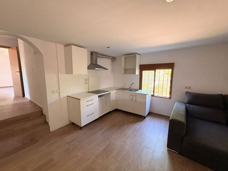 Property thumbnail 17