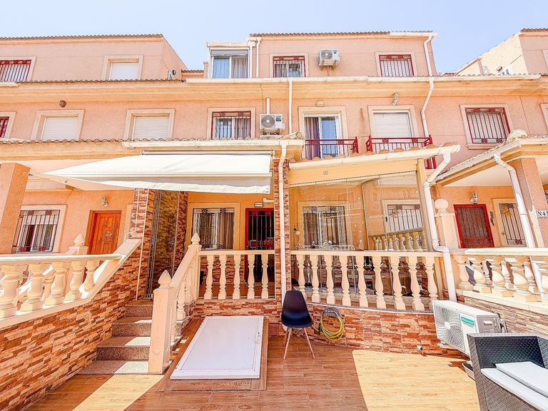 3 bedroom House / Villa in Orihuela, Costa Blanca - Property IV22008