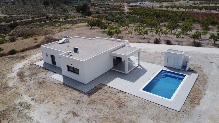 Property thumbnail 1