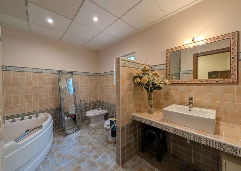 Property thumbnail 33