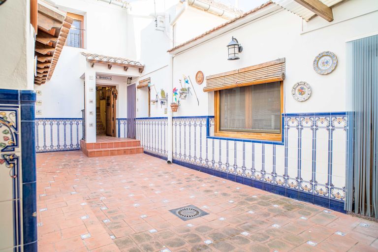 Property thumbnail 42