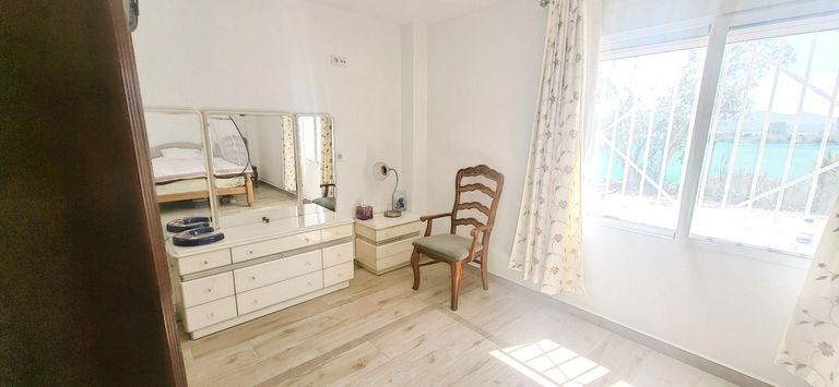 Property thumbnail 12