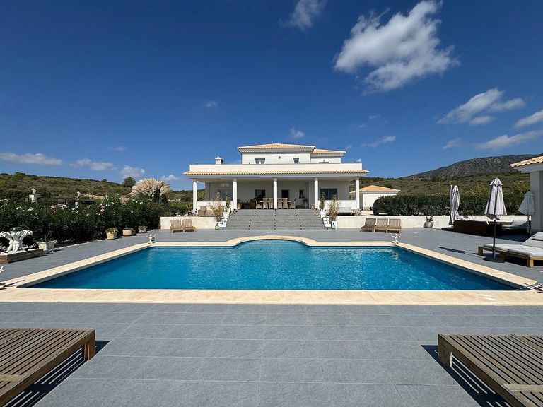 Property thumbnail 14