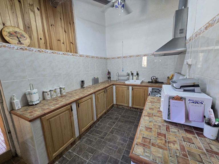 Property thumbnail 10