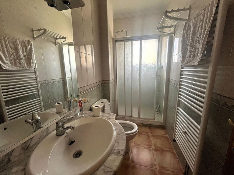 Property thumbnail 17