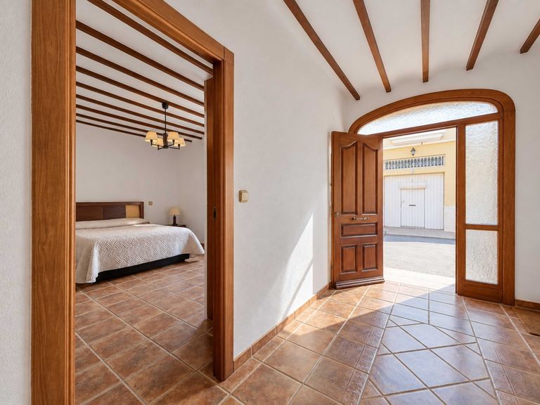 Property thumbnail 44
