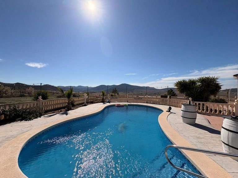 Property thumbnail 7