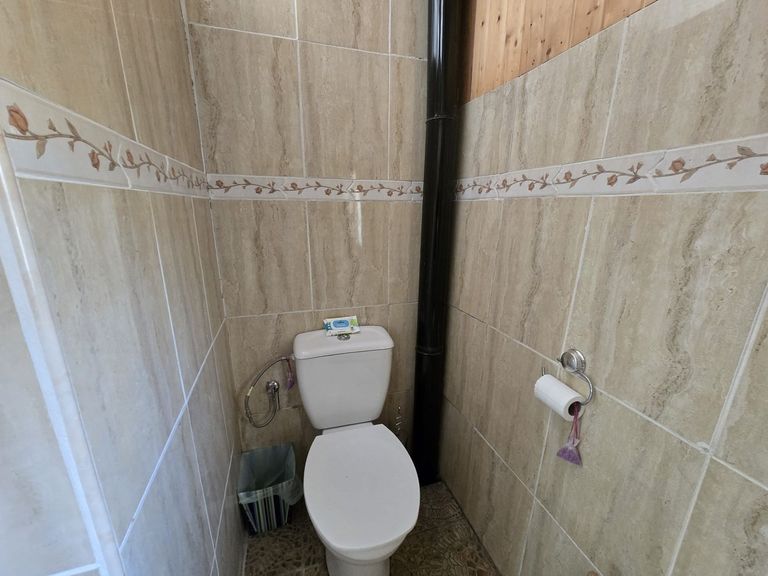 Property thumbnail 12