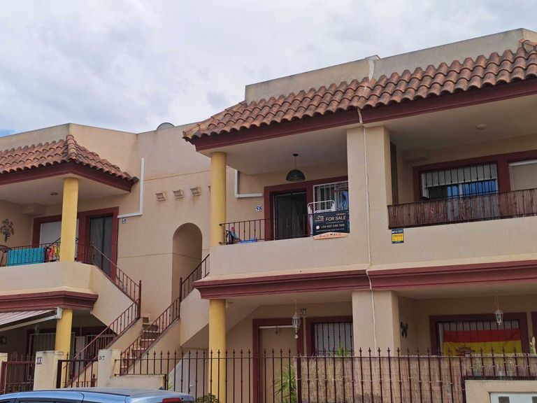 Property thumbnail 2