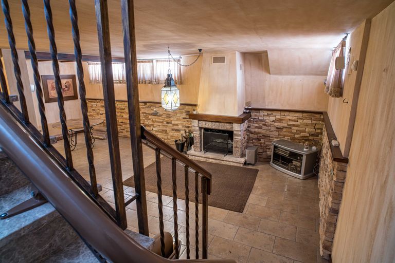 Property thumbnail 43
