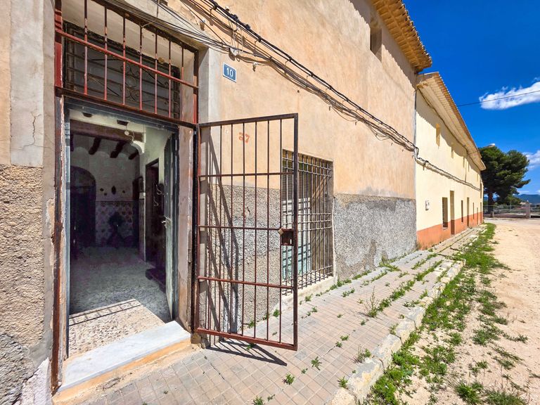 6 bedroom Finca / Rural house in Pinoso, Costa Blanca - Property IV639B0