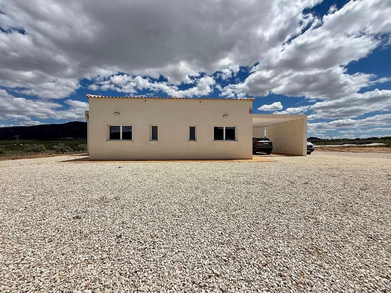 Property thumbnail 1