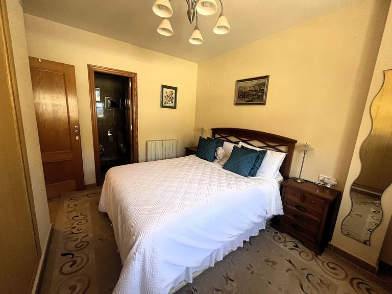 Property thumbnail 11