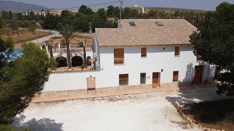 Property thumbnail 4