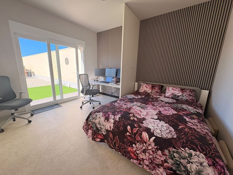 Property thumbnail 17