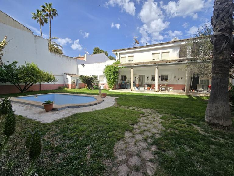 Property thumbnail 42