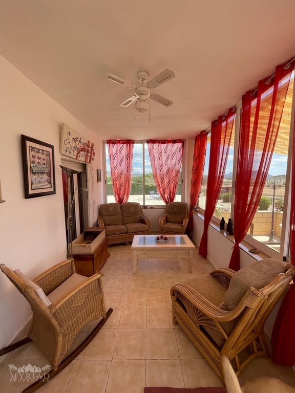 Property thumbnail 6
